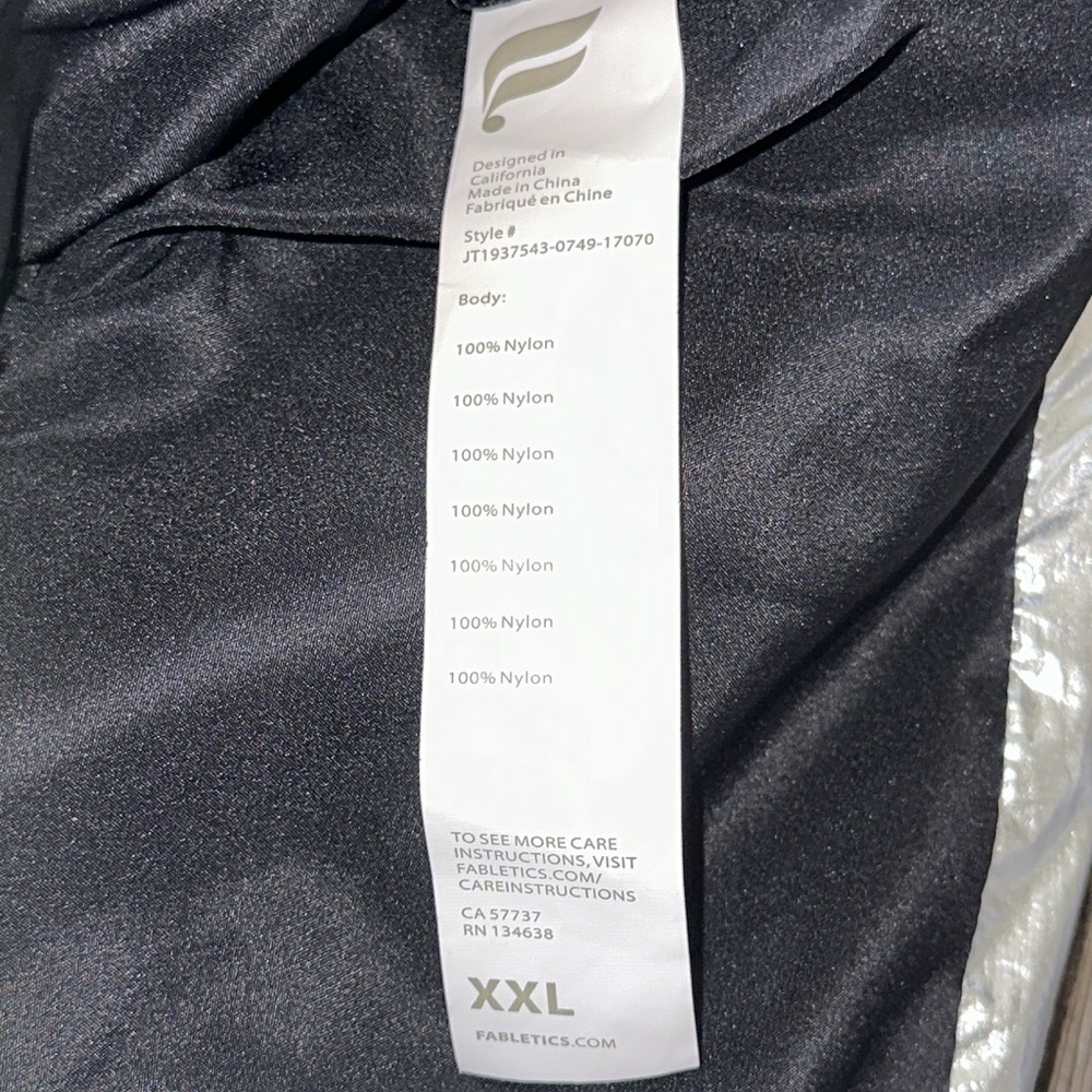 Fabletics Arden Puffer Jacket NWT - image 14